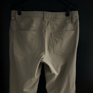 Lulu Lemon Unused ABC Slim-fit 31 waist khaki pants